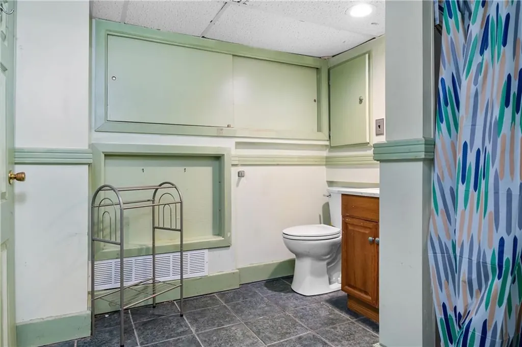 195 Elmore Avenue Woonsocket RI 02895