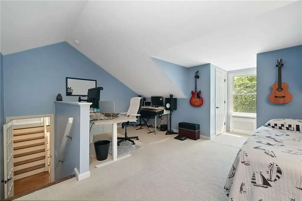 12 Wedgewood Drive Middletown RI 02842
