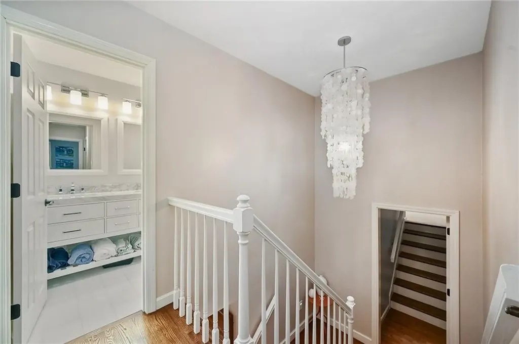 12 Wedgewood Drive Middletown RI 02842