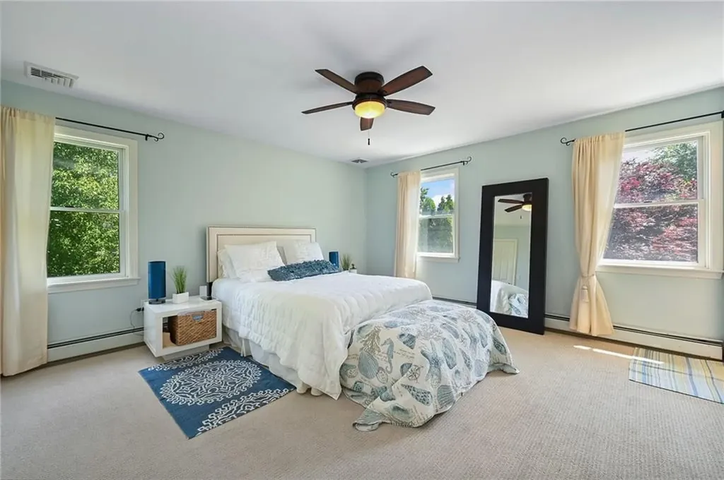 12 Wedgewood Drive Middletown RI 02842