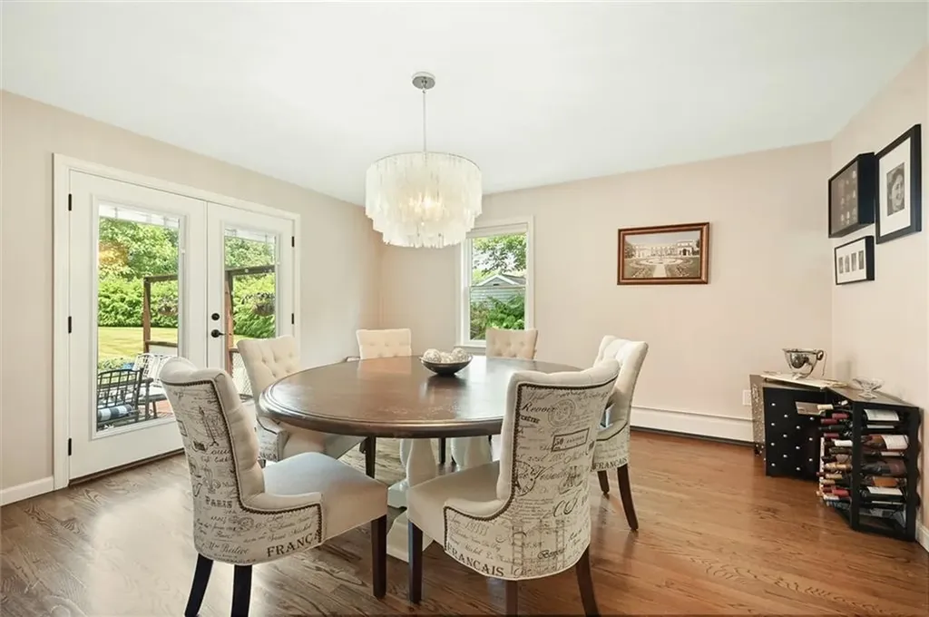 12 Wedgewood Drive Middletown RI 02842