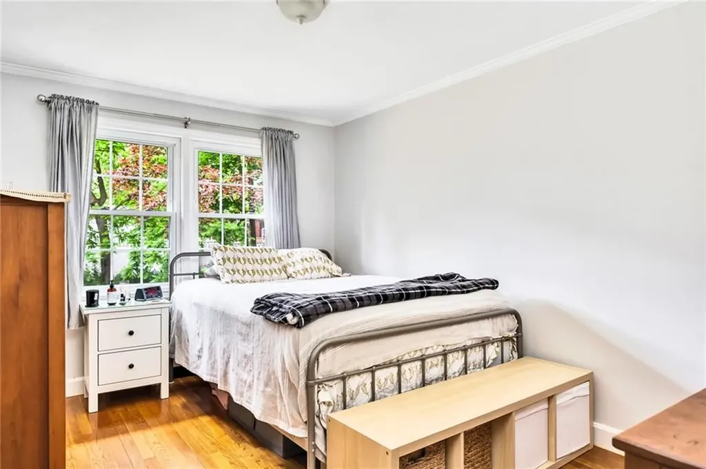 25 Stanhope Drive Barrington RI 02806