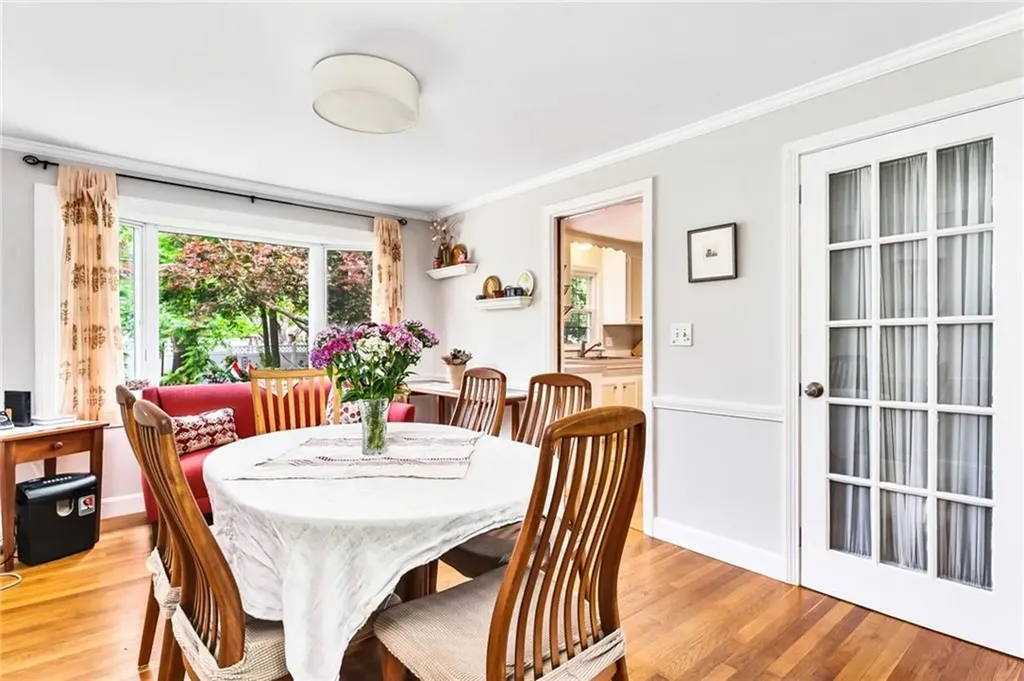 25 Stanhope Drive Barrington RI 02806