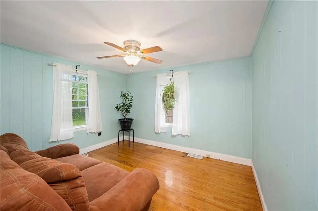 26 Maplehurst Avenue Warwick RI 02889