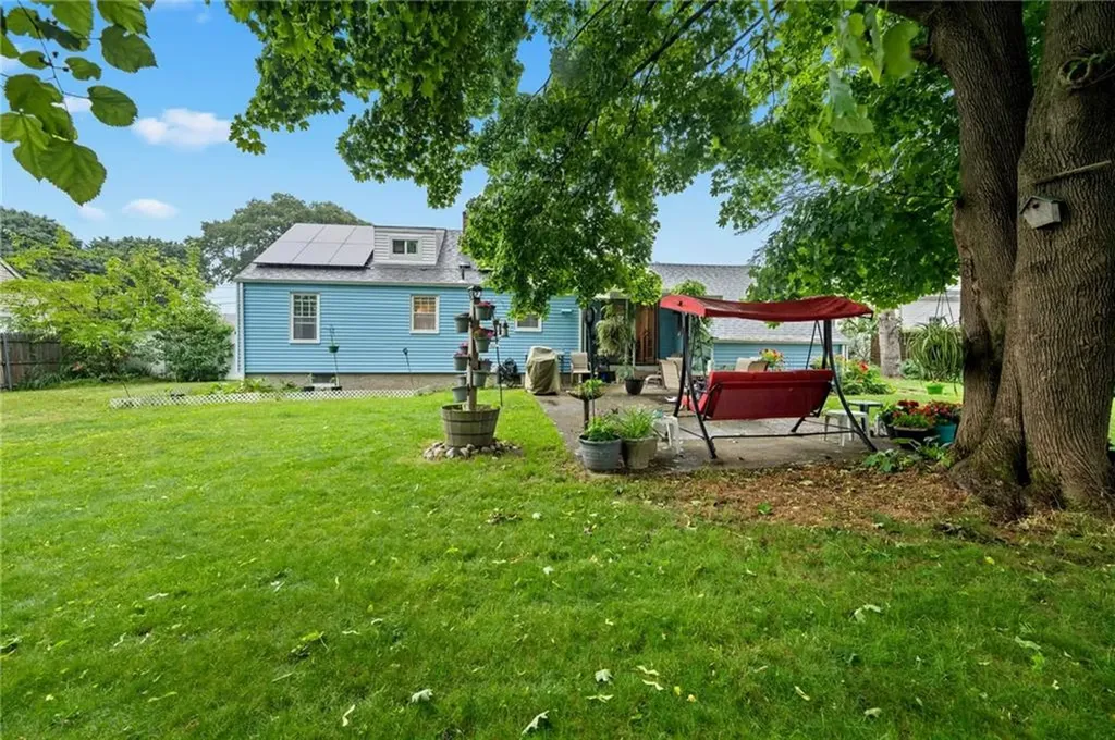 26 Maplehurst Avenue Warwick RI 02889