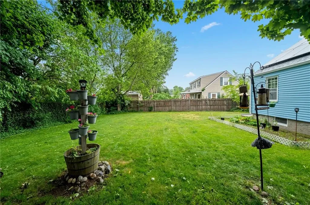 26 Maplehurst Avenue Warwick RI 02889