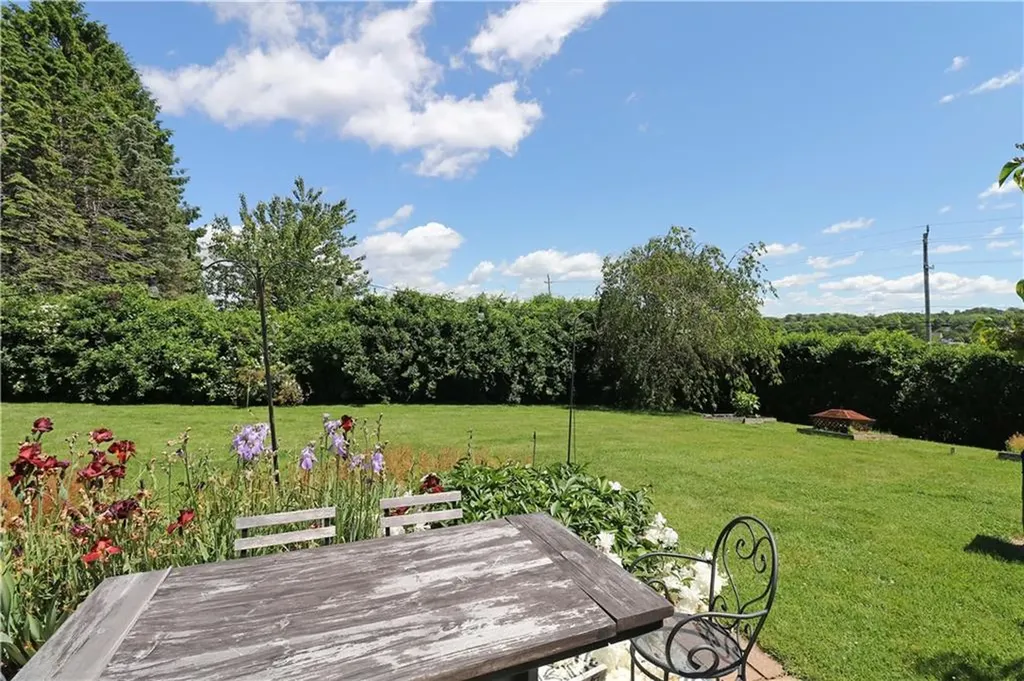 1 Paul Avenue Middletown RI 02842