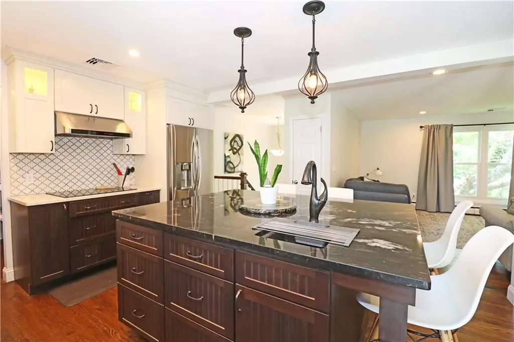 1 Paul Avenue Middletown RI 02842