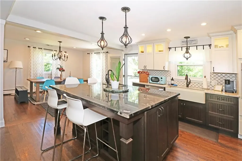 1 Paul Avenue Middletown RI 02842