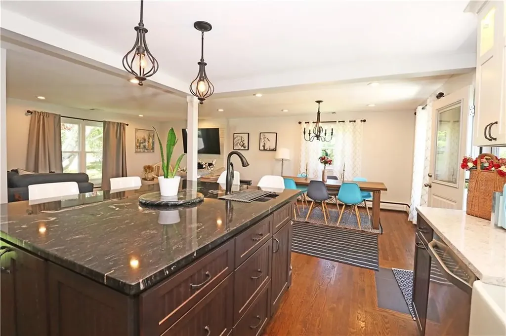 1 Paul Avenue Middletown RI 02842