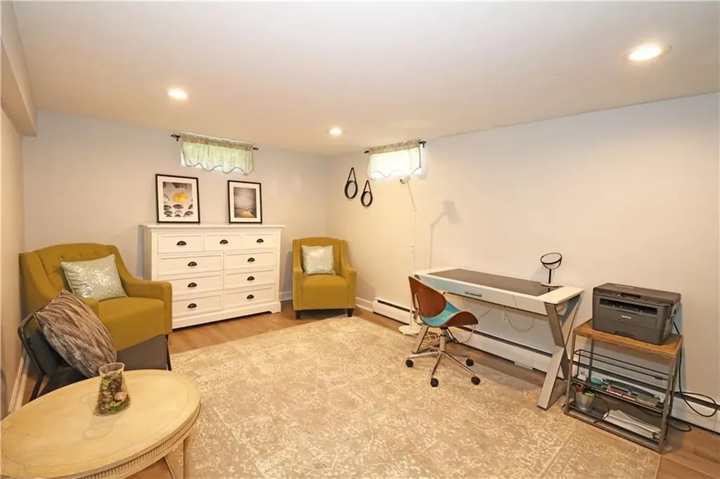 1 Paul Avenue Middletown RI 02842