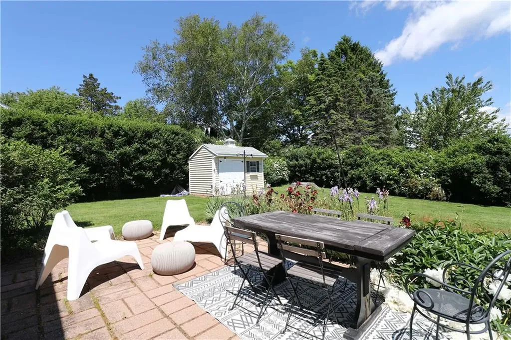 1 Paul Avenue Middletown RI 02842
