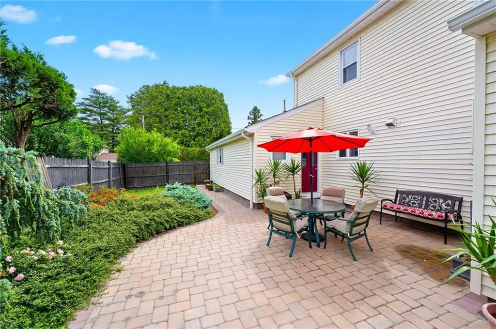 29 Wriston Drive Providence RI 02906