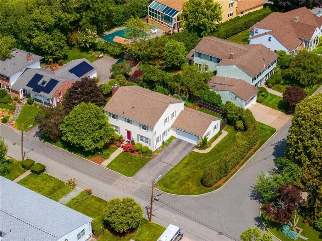 29 Wriston Drive Providence RI 02906