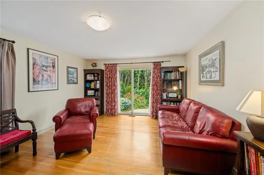 29 Wriston Drive Providence RI 02906