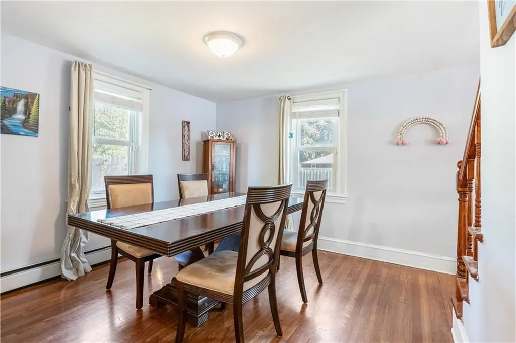 79 Dewey Avenue Pawtucket RI 02861