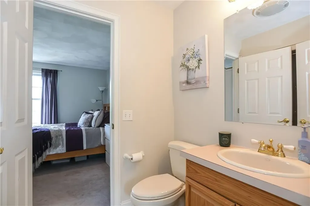 20 Scaralia Road Cranston RI 02921
