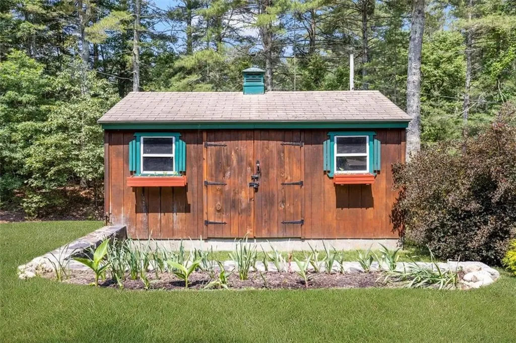 85 Mile Road Coventry RI 02816