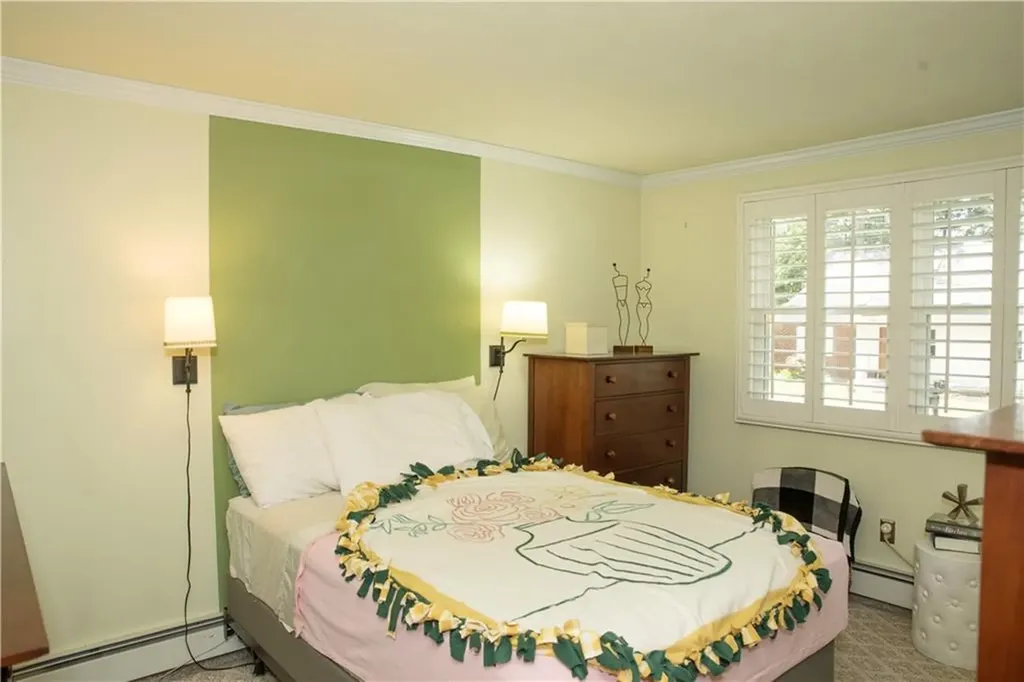 96 Naples Avenue Warwick RI 02886