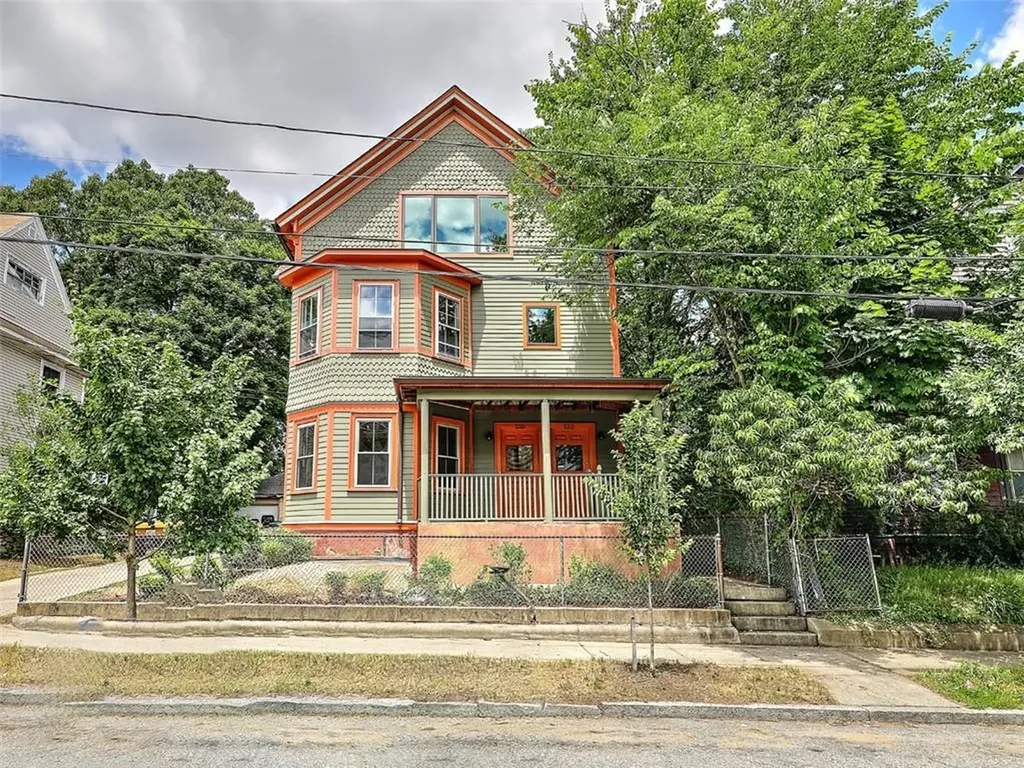 133 Lexington Avenue Providence RI 02907