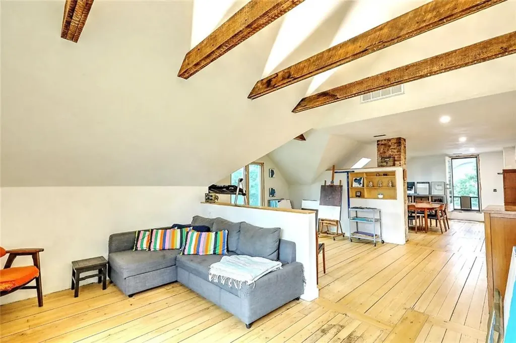 133 Lexington Avenue Providence RI 02907