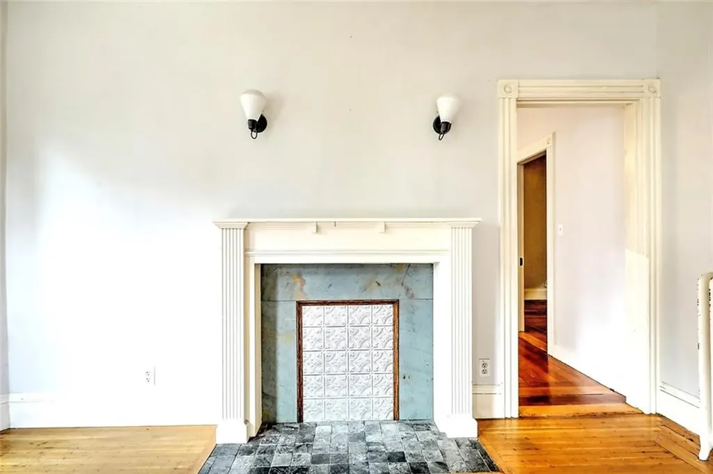 133 Lexington Avenue Providence RI 02907