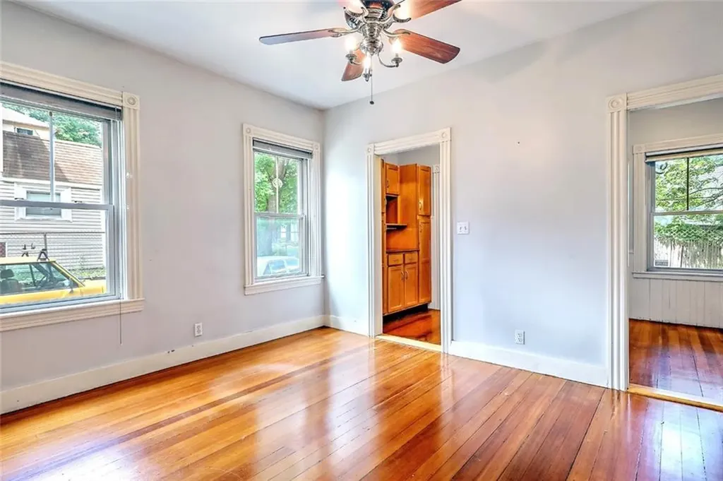 133 Lexington Avenue Providence RI 02907