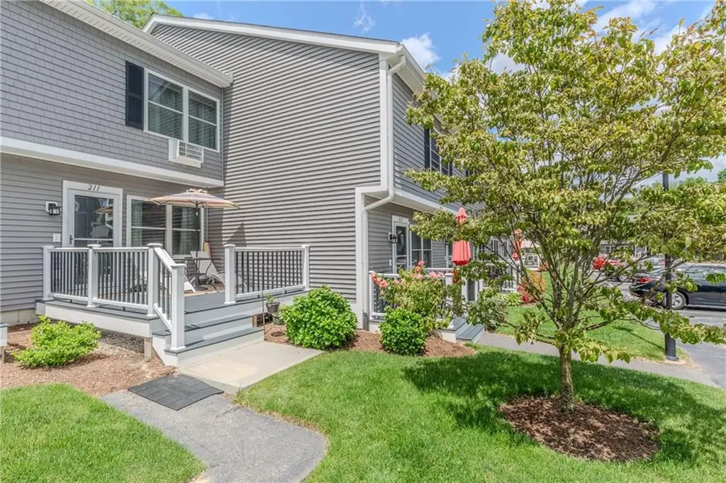 200 Post Road Warwick RI 02888