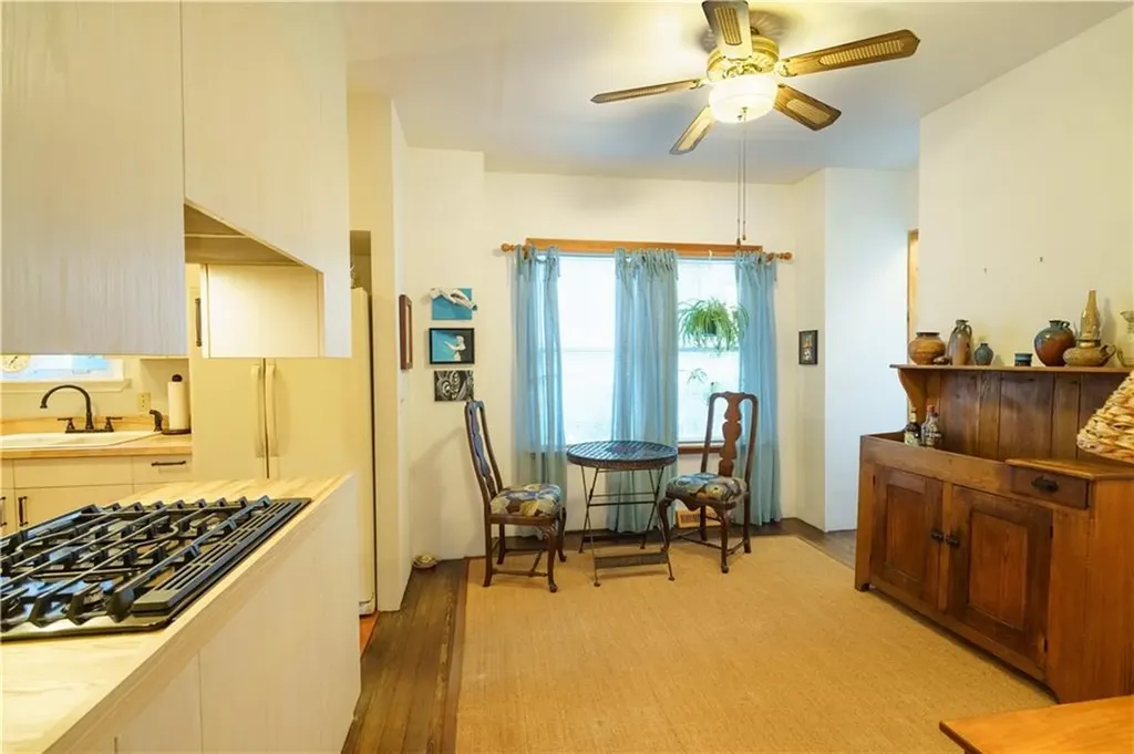 20 Glendale Avenue Providence RI 02906