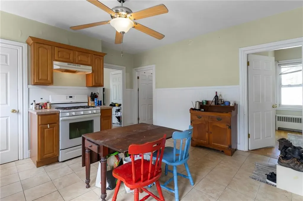 82 Sycamore Street Providence RI 02909