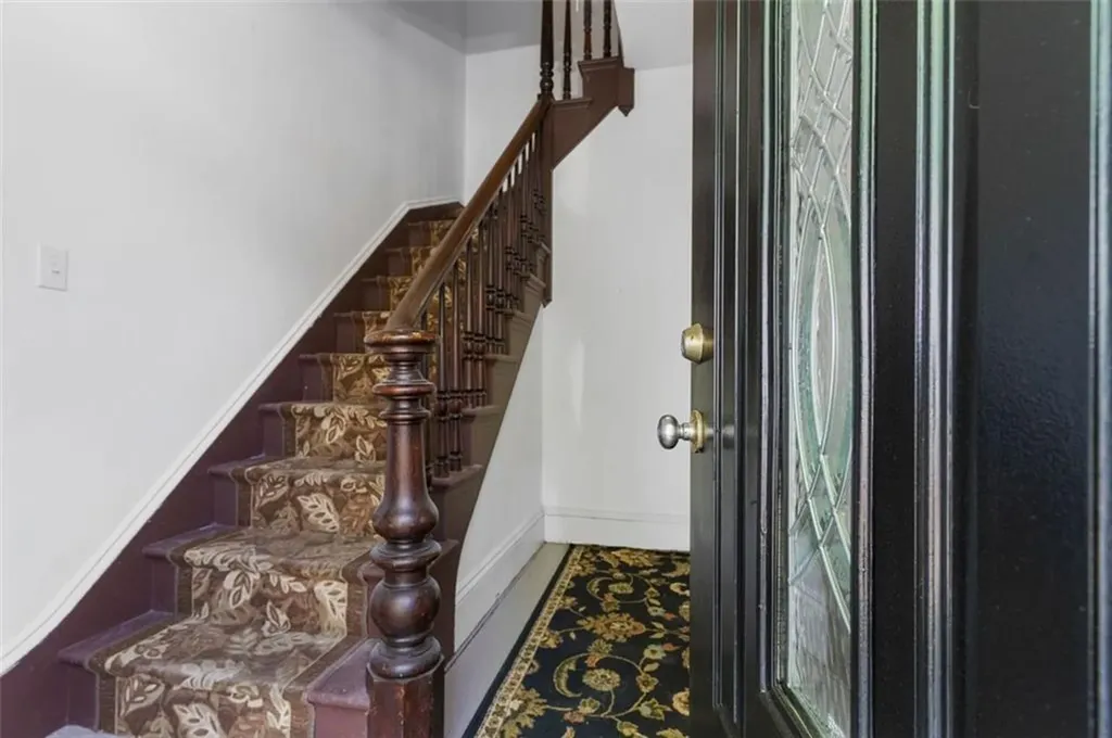 82 Sycamore Street Providence RI 02909
