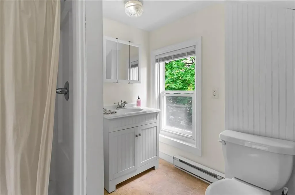 82 Sycamore Street Providence RI 02909
