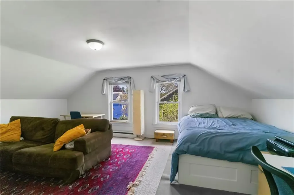 82 Sycamore Street Providence RI 02909