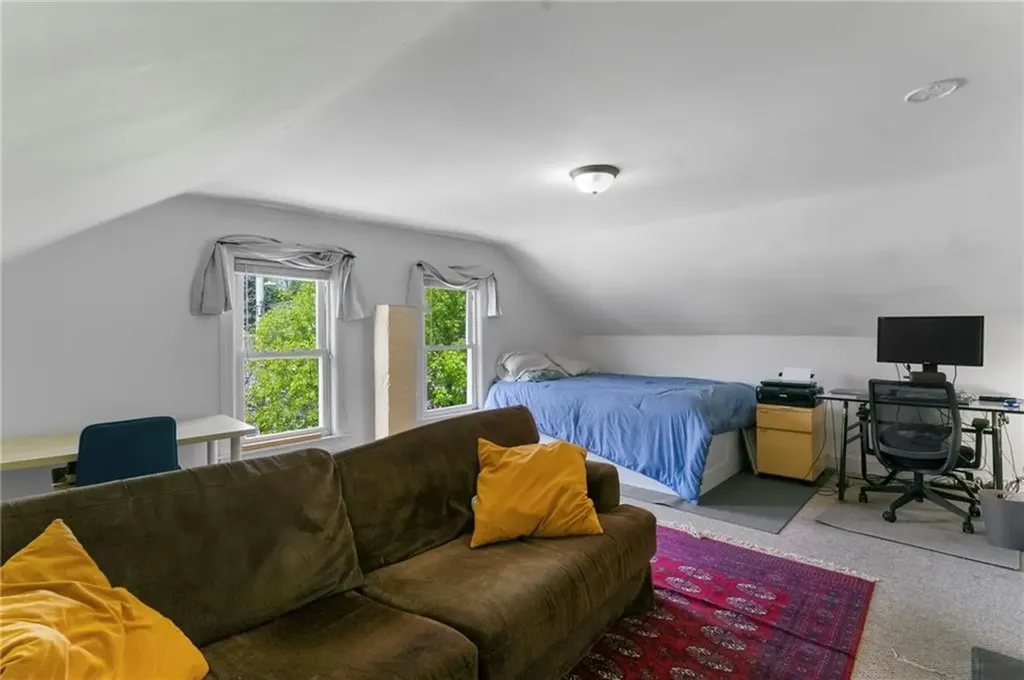 82 Sycamore Street Providence RI 02909