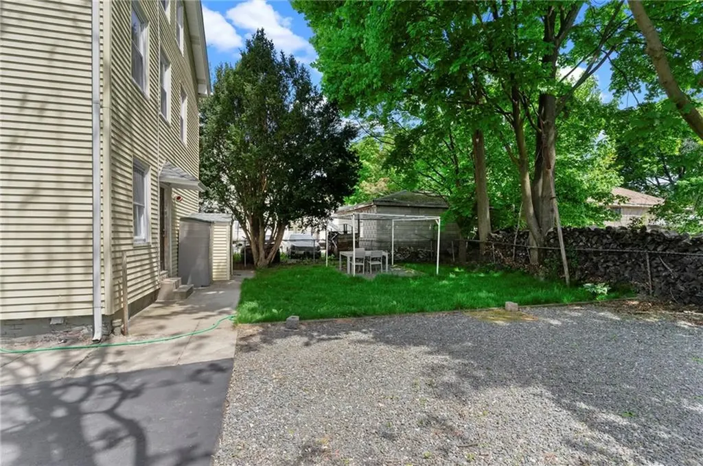82 Sycamore Street Providence RI 02909