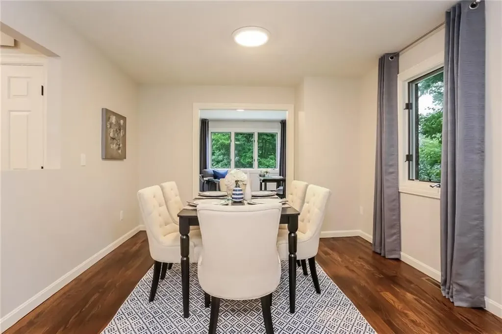 25 Wapping Road Portsmouth RI 02871