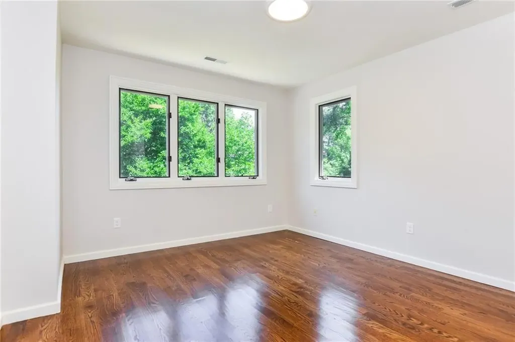 25 Wapping Road Portsmouth RI 02871