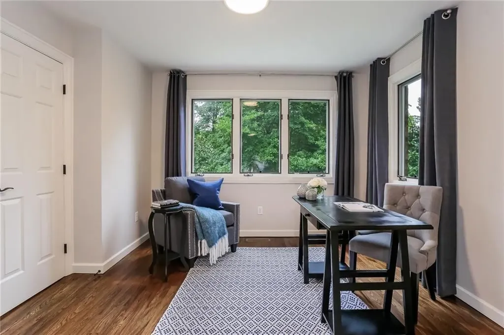 25 Wapping Road Portsmouth RI 02871