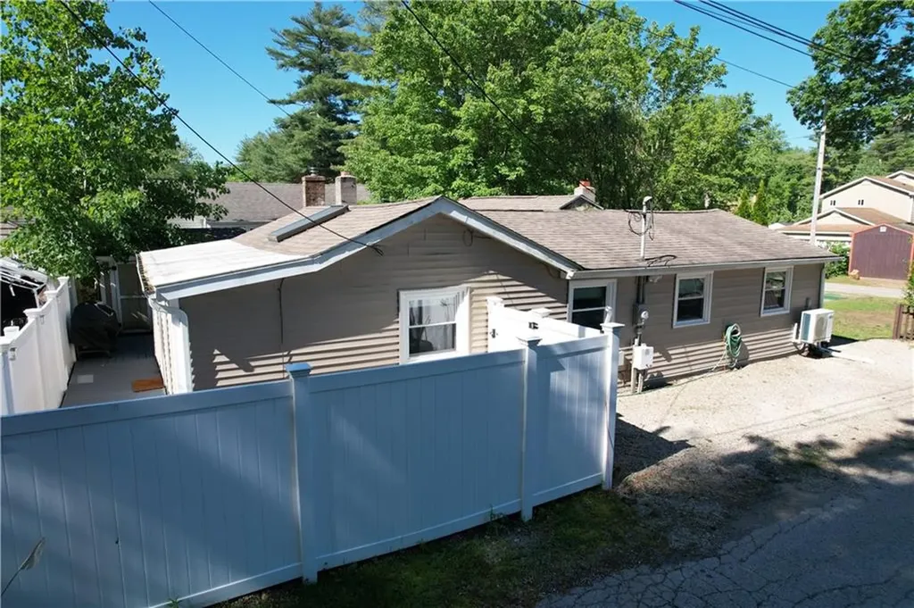 409 Shady Valley Road Coventry RI 02816