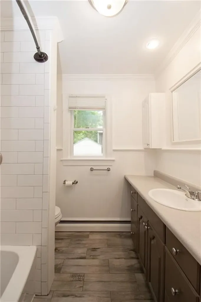 58 Islington Avenue Portsmouth RI 02871