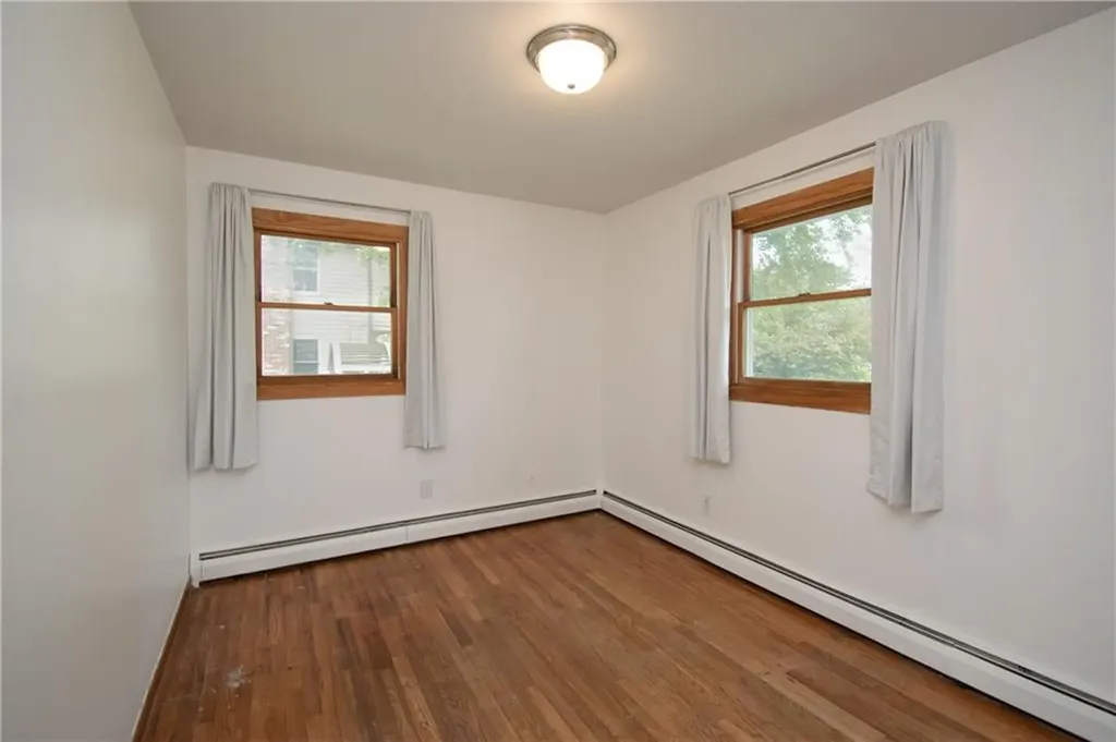 58 Islington Avenue Portsmouth RI 02871