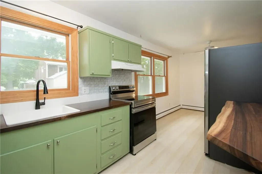 58 Islington Avenue Portsmouth RI 02871