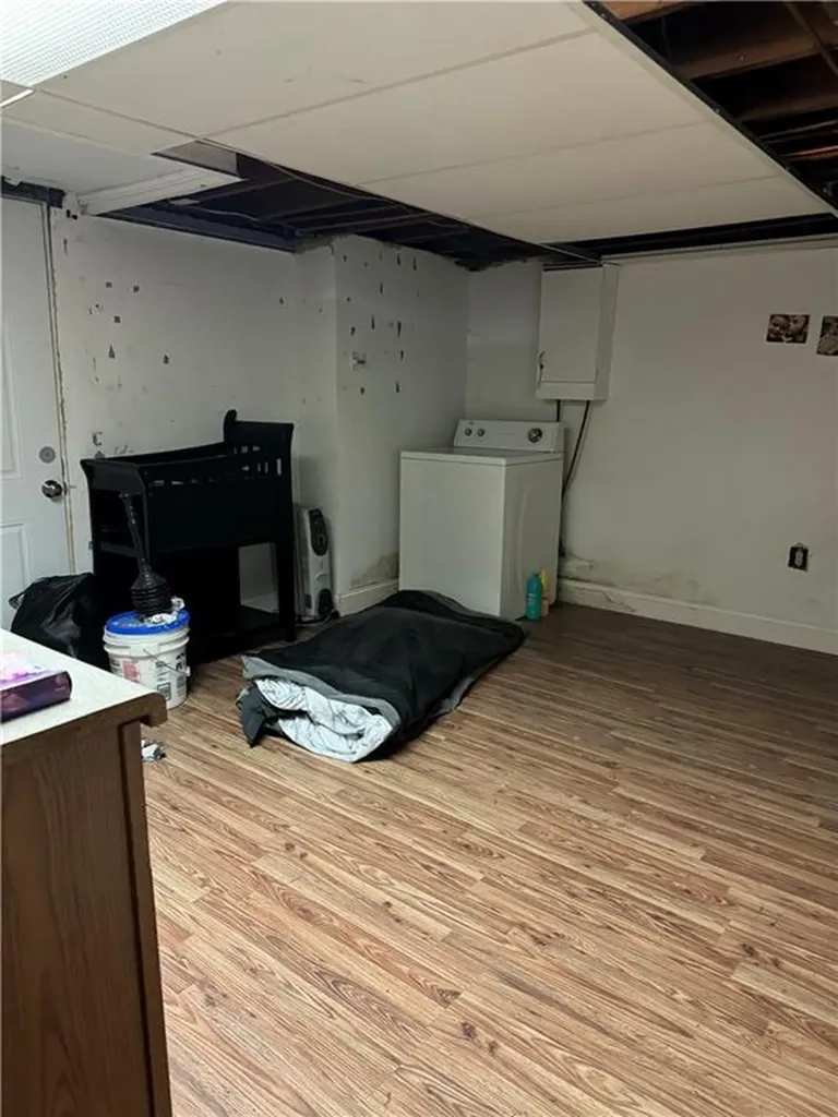 139 Lancaster Avenue Warwick RI 02886