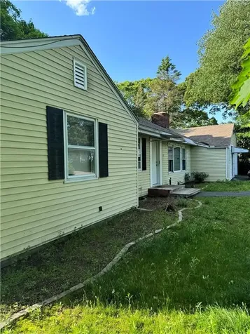 139 Lancaster Avenue Warwick RI 02886