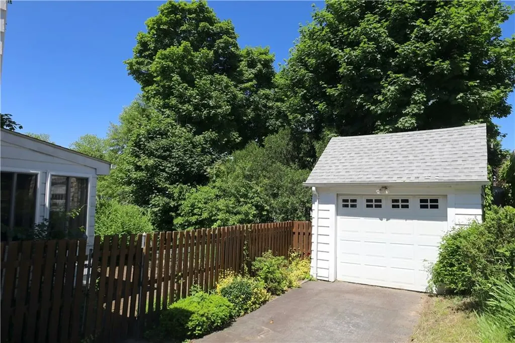 19 Doylston Drive Cranston RI 02905