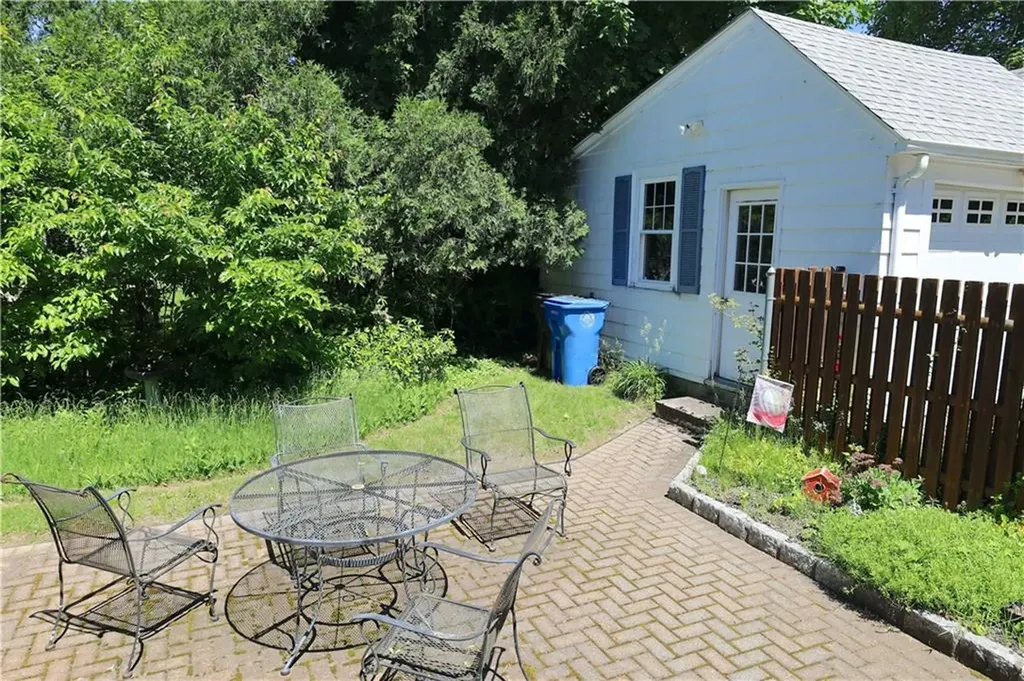 19 Doylston Drive Cranston RI 02905