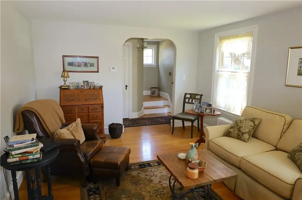 19 Doylston Drive Cranston RI 02905