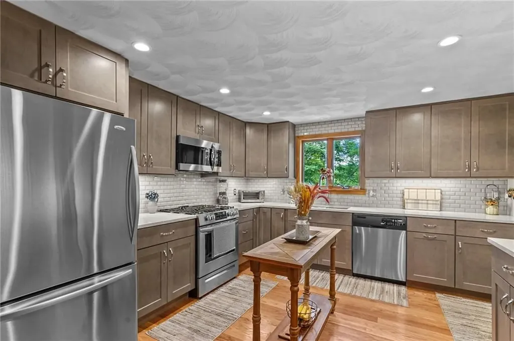 151 Indian Run Trail Smithfield RI 02917