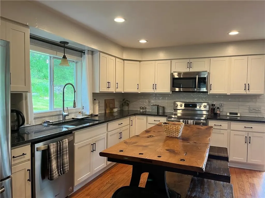 455 Central Avenue Johnston RI 02919