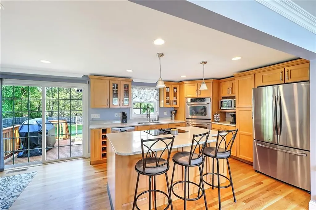 50 Larochelle Avenue Warwick RI 02889